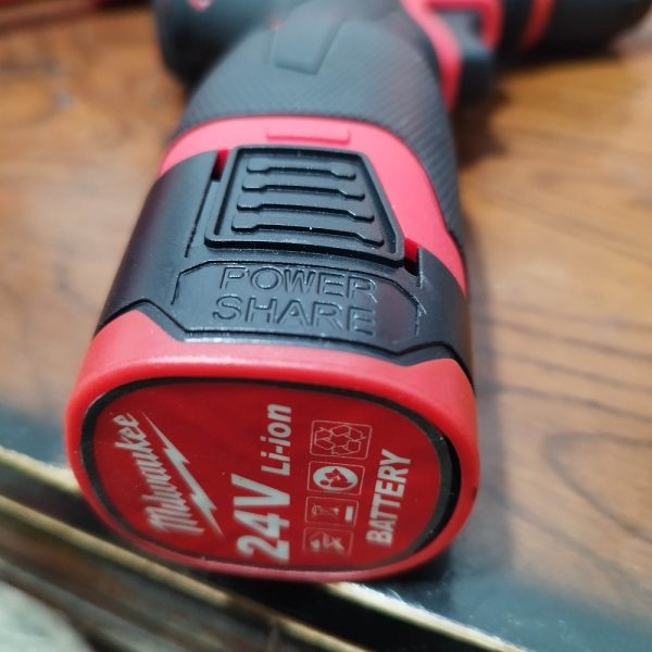 دریل پیچ گوشتی شارژی میلواکی مدل M24FUEL - Image 13