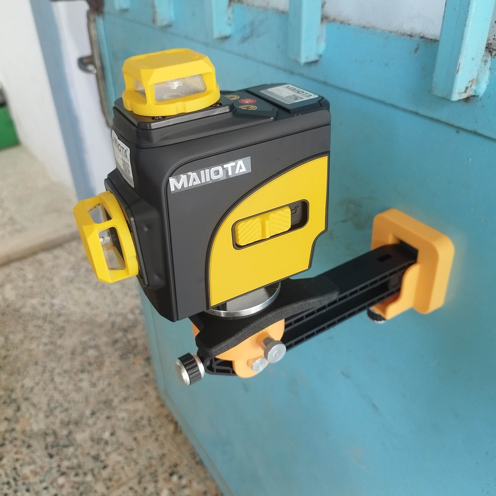 تراز لیزری 4 بعدی 16 لاین مایوتا مدل MIT- 5130 - Image 40