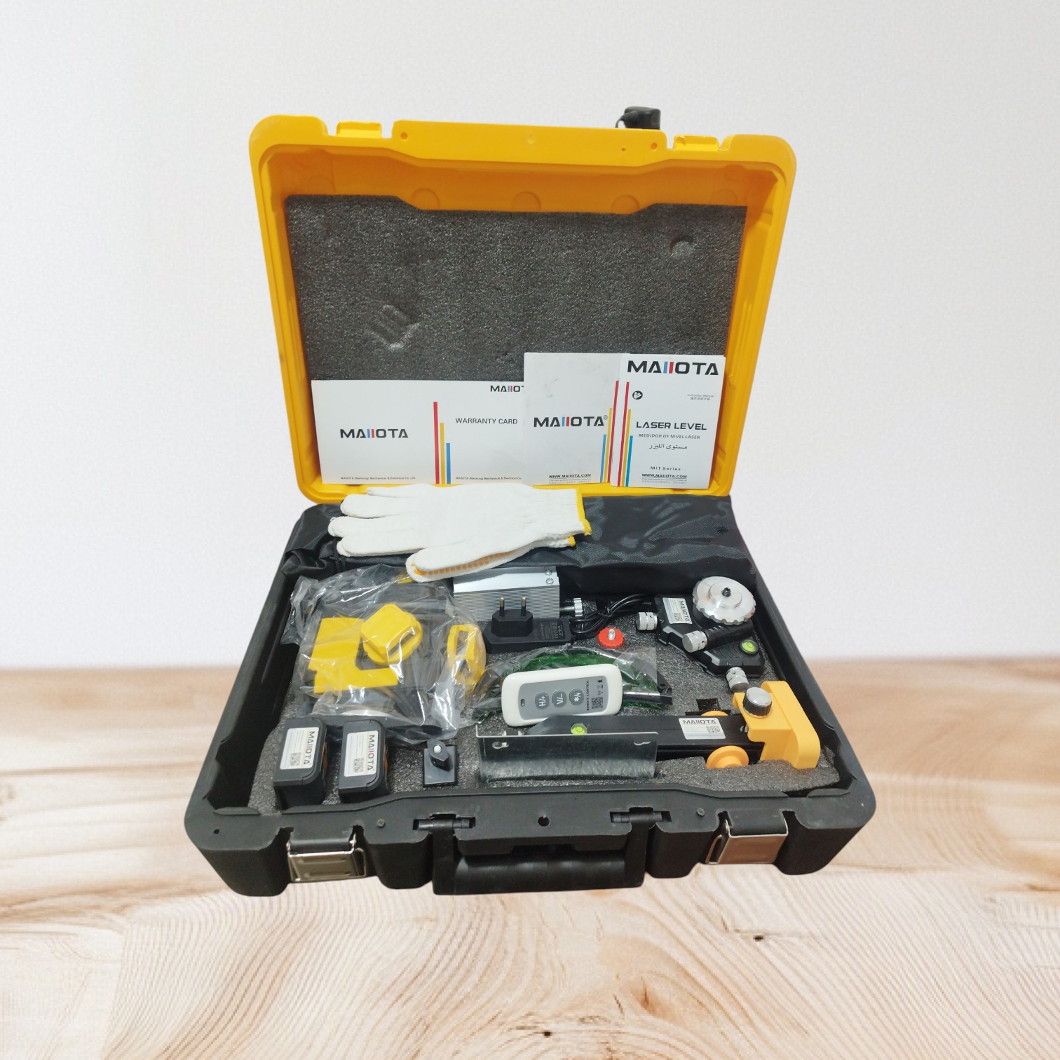 تراز لیزری 4 بعدی 16 لاین مایوتا مدل MIT- 5130 - Image 10