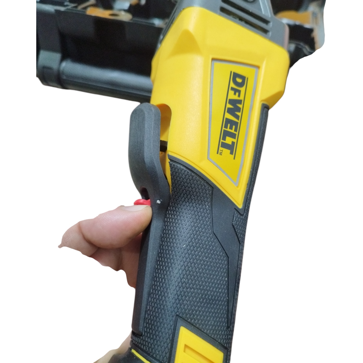 مینی فرز شارژی 125 میلیمتری 750 وات دفالت مدل M88 FSAG125 - Image 16